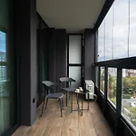 Апартаменты Grzybowska Luxury With Skyline View By House Expert